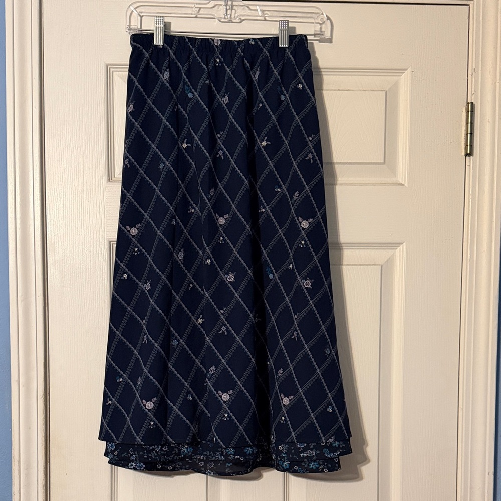 CJ Banks Navy A-Line Skirt with White Pattern REVERSIBLE